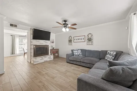 4140 Belle Park Drive 4140 Houston TX 77072