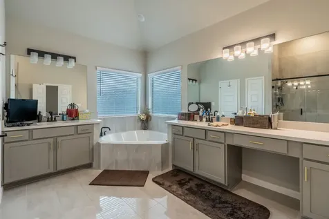 11914 Eastgrove Park Way Houston TX 77051