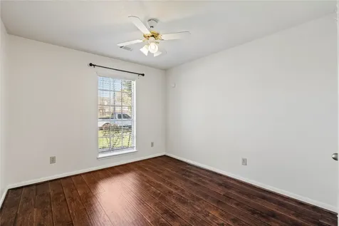 806 N Willow Drive Houston TX 77073