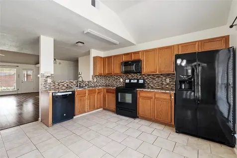806 N Willow Drive Houston TX 77073