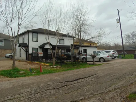 1134 Rosas Street Stafford TX 77477