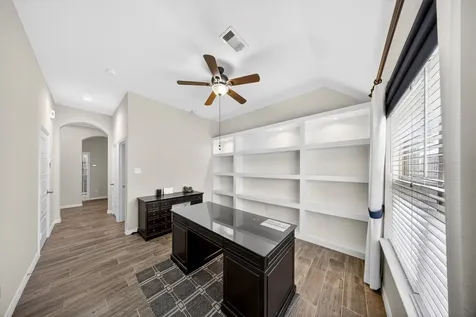 2829 Parkside Village Court Pearland TX 77581