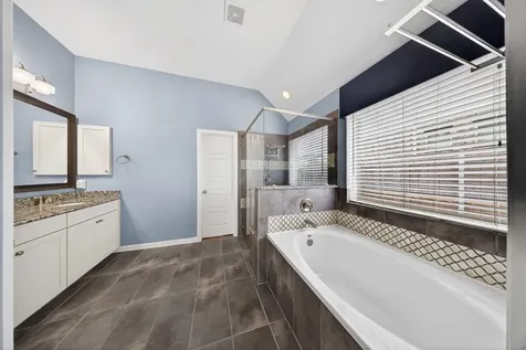 2829 Parkside Village Court Pearland TX 77581
