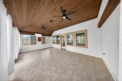 2829 Parkside Village Court Pearland TX 77581