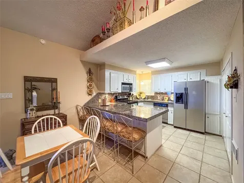 1031 Redfish Street Bayou Vista TX 77563