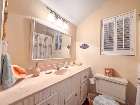 1031 Redfish Street Bayou Vista TX 77563