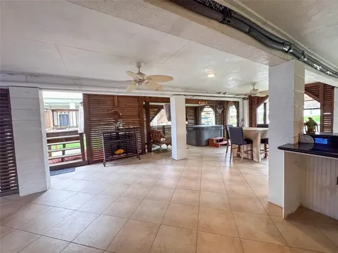 1031 Redfish Street Bayou Vista TX 77563