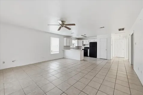 2020 Poplar Street Beaumont TX 77701