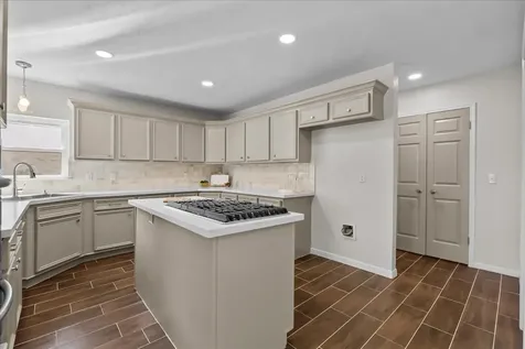 1508 Bayou Oak Drive Friendswood TX 77546