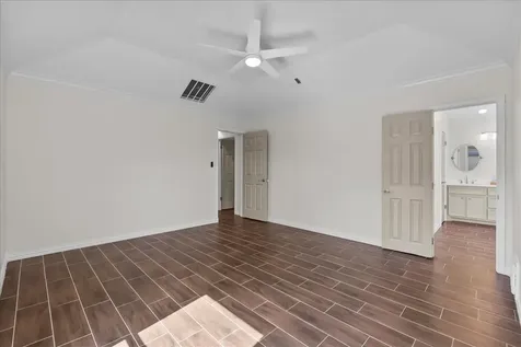 1508 Bayou Oak Drive Friendswood TX 77546