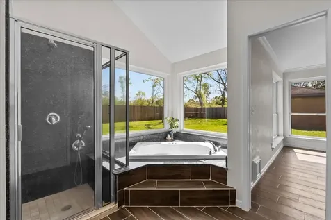 1508 Bayou Oak Drive Friendswood TX 77546