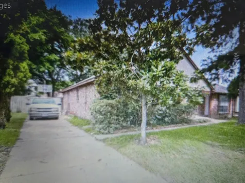 9512 Clipperwood Place Houston TX 77083