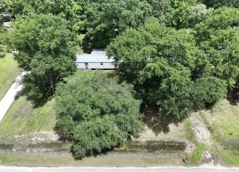 214 County Road 2800 Cleveland TX 77327