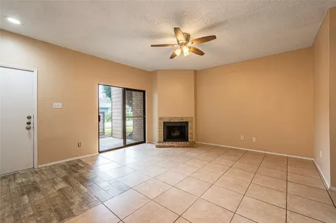 7069 N Holiday Drive Galveston TX 77550