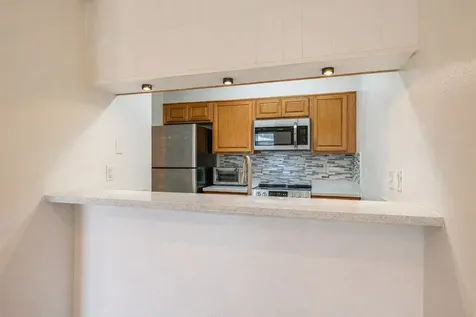 7069 N Holiday Drive Galveston TX 77550