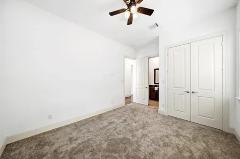 8760 Kempwood Drive Houston TX 77080