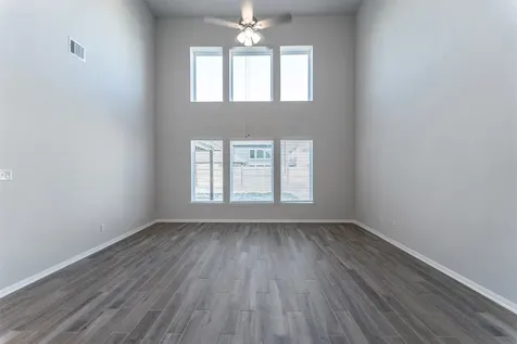 13918 Seneca Lake Texas City TX 77568
