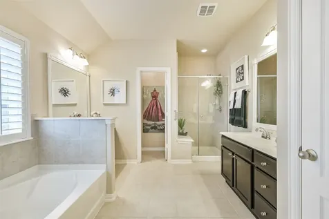 9715 Lockhart Reach Lane Humble TX 77396