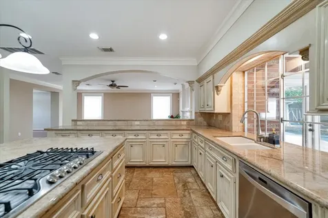 4807 Andover Street Sugar Land TX 77479