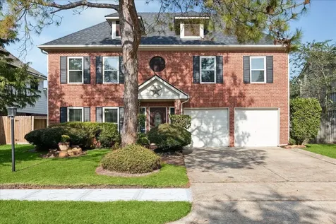 1211 Woodchase Drive Pearland TX 77581