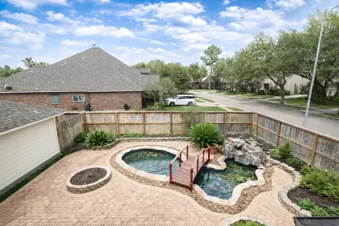 16602 Blue Vista Drive Houston TX 77095