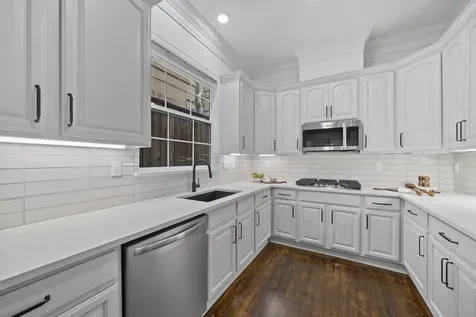 5616 Dolores Street Houston TX 77057