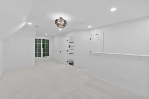 5616 Dolores Street Houston TX 77057