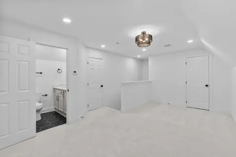 5616 Dolores Street Houston TX 77057