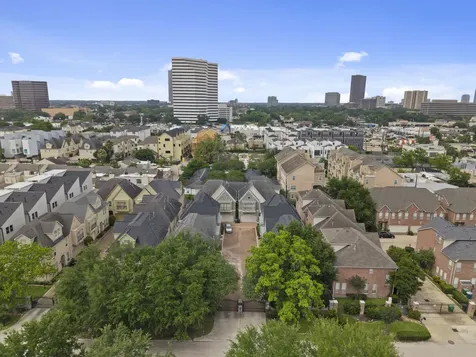 5616 Dolores Street Houston TX 77057