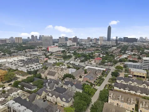 5616 Dolores Street Houston TX 77057