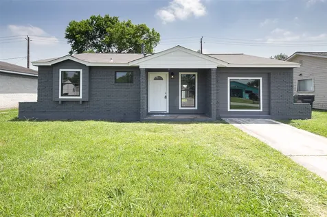3309 Proswimmer Street Houston TX 77088