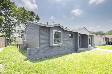 3309 Proswimmer Street Houston TX 77088