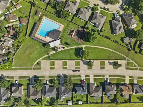 17027 Clan Macintosh Drive Houston TX 77084