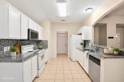 17027 Clan Macintosh Drive Houston TX 77084