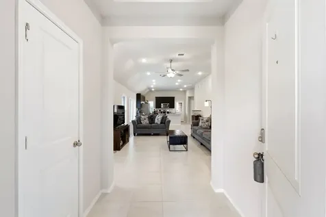 313 Violet Crown Lane New Caney TX 77357