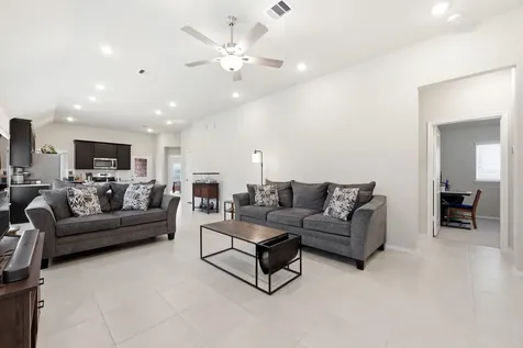 313 Violet Crown Lane New Caney TX 77357