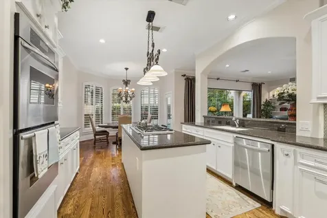 3411 Banbury Place Houston TX 77027