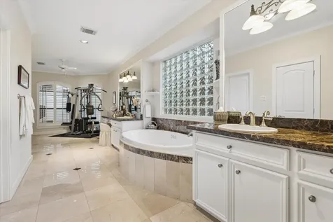 3411 Banbury Place Houston TX 77027