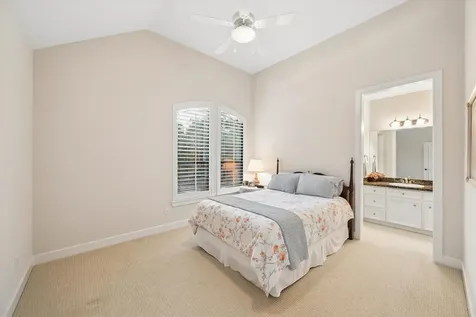 3411 Banbury Place Houston TX 77027