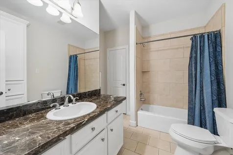 3411 Banbury Place Houston TX 77027