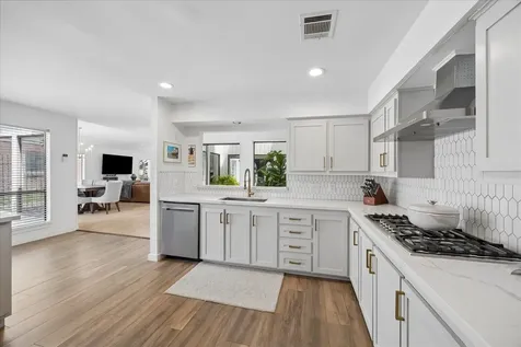 12219 Rocky Knoll Drive Houston TX 77077