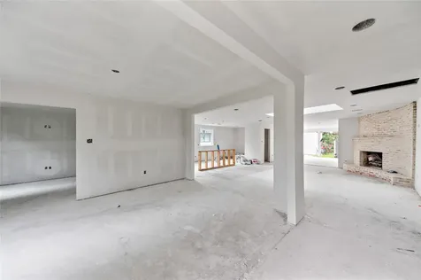 6206 Yarwell Drive Houston TX 77096