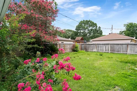 6206 Yarwell Drive Houston TX 77096