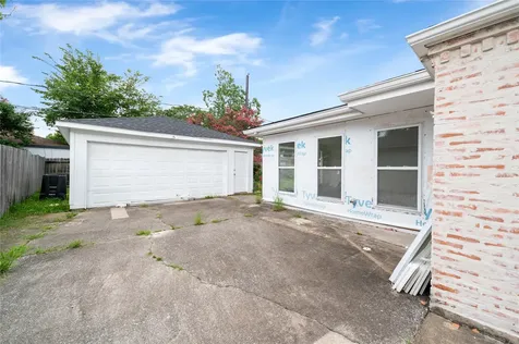 6206 Yarwell Drive Houston TX 77096