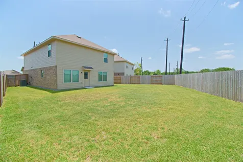 4207 Palmetto Grove Lane Baytown TX 77521