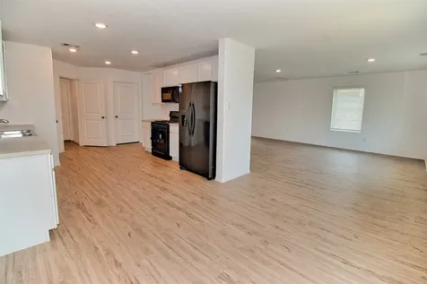 4207 Palmetto Grove Lane Baytown TX 77521