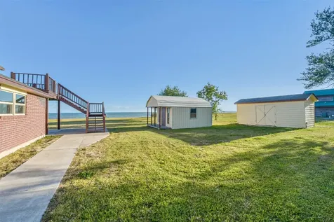 8224 Fm 2354 Road Beach City TX 77523