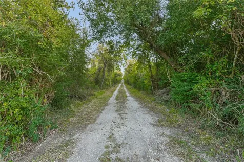 8224 Fm 2354 Road Beach City TX 77523