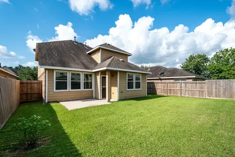 10019 Lynnwood Drive Baytown TX 77521