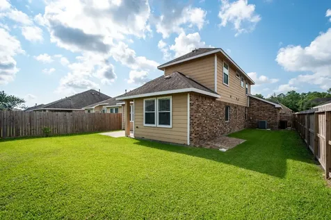10019 Lynnwood Drive Baytown TX 77521